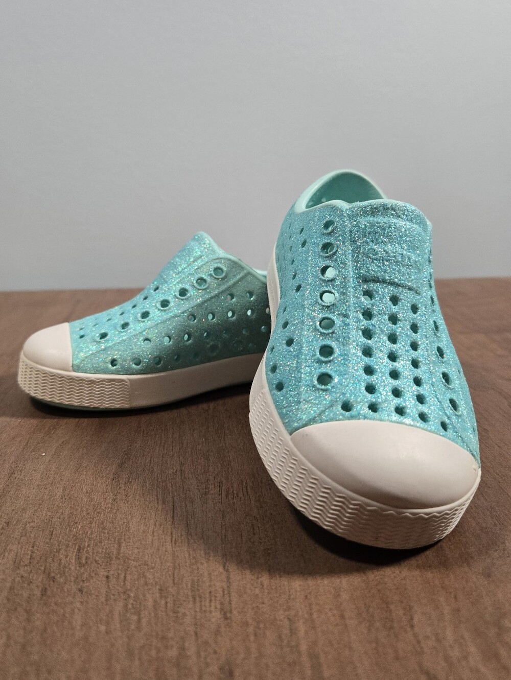 Native Jefferson Bling Kids Shoes Size C8 Glitter Slip On Like New Lightweight